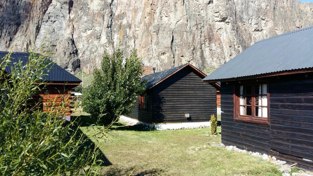 Cabanas Cerro Torre Villa El Chalten Exterior photo